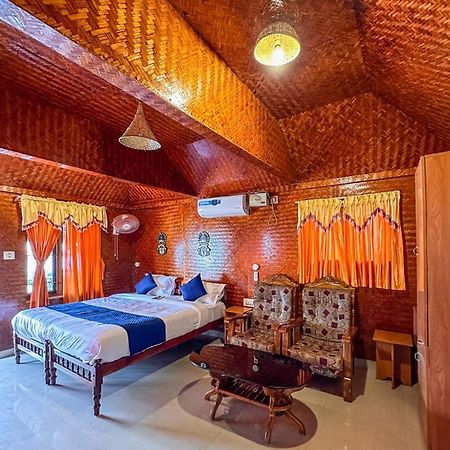 Sajeev Home Stay Cherai Beach Bilik gambar