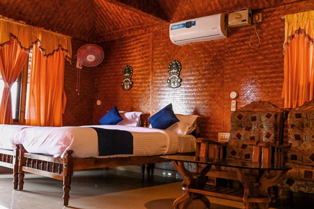 Sajeev Home Stay Cherai Beach Bilik gambar