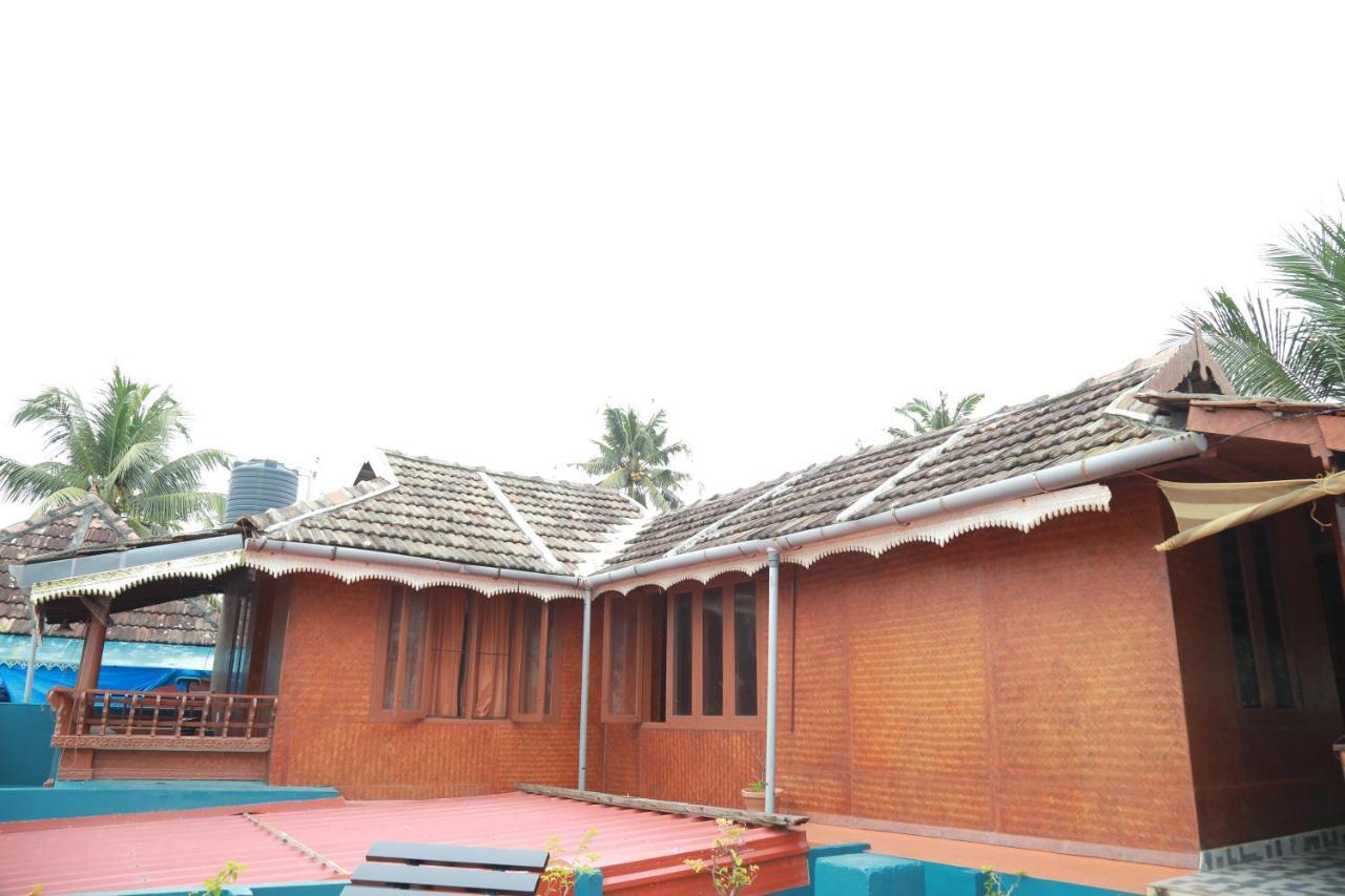 Sajeev Home Stay Cherai Beach Luaran gambar